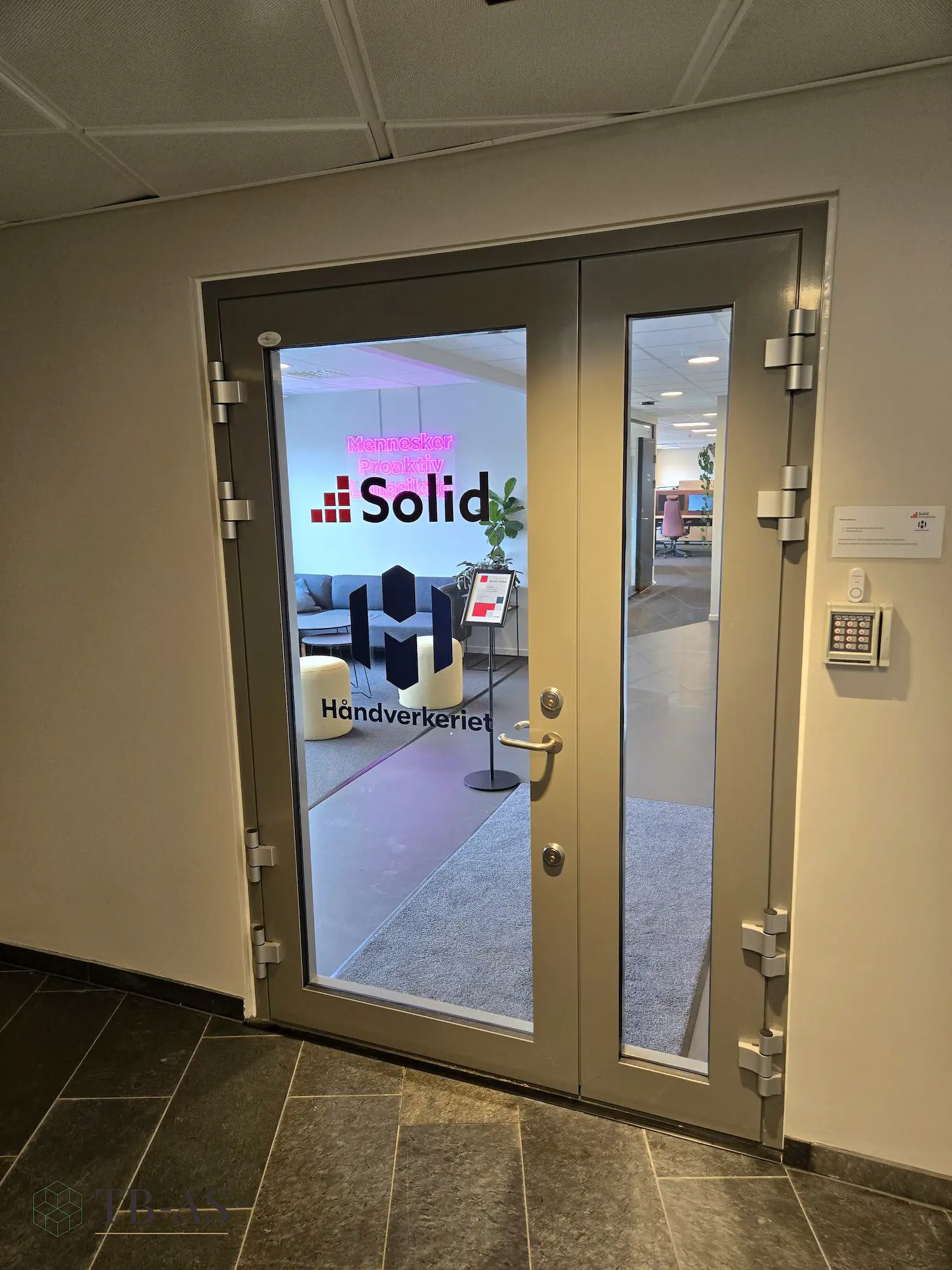 Solid Entreprenør kontorprosjekt bilde 2